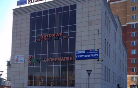Цагдаагийн даргатай тохирсон гэх автомат тоглоомын төв хууль зөрчин ажилласаар байна