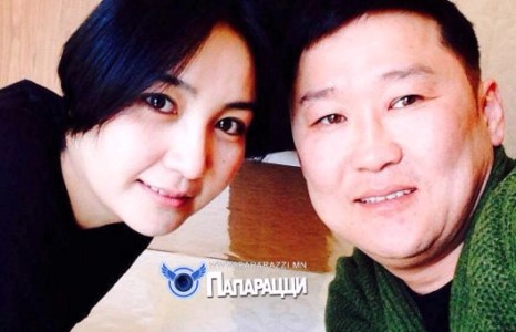 Р.Адъяа хосоо олжээ