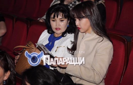 Хөтлөгч Д.Цовоогийн “элит” охин