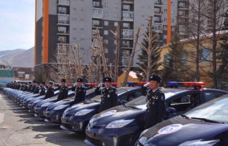 Зочдын цуваа хөтлөх приус-30 машинуудыг хүлээн авчээ