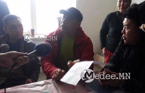 П.Шинжээравдан: Монгол ажилчдыг зоддог хятадыг цагдаад хүлээлгэж өглөө