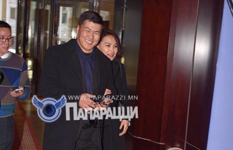 Спортын хөтлөгч Амараа загварын шоун дээр