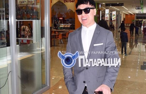 Хөтлөгч Б.Батзаяа дахин киноны гол дүр бүтээв