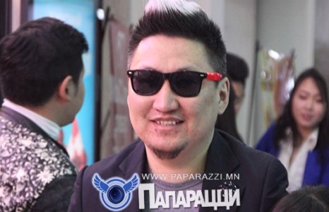 Х.Манлайбаатарын “өвөрмөц” үс засалт