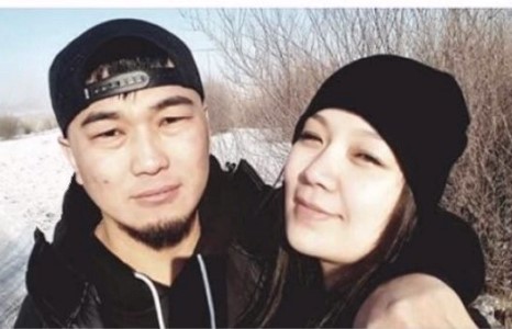 Жүжигчин Ариука ээж болжээ