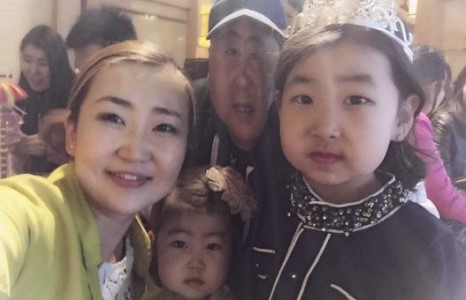 Жүжигчин Батаагийн охин ”Тэргүүн мисс” болжээ