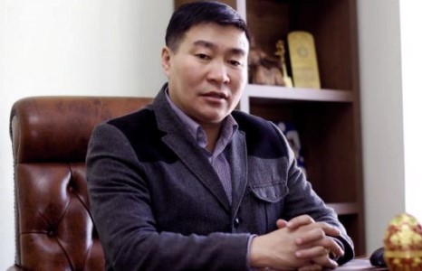 Дугарсан хүн бүрт ял оноох эрхтэй ”өмгөөлөгч Г.Батбаяр” гэж хэн бэ?