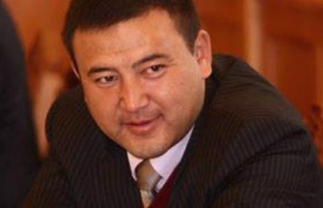 Б.Чойжилсүрэн хэмээх “үл үзэгдэгч” улстөрч