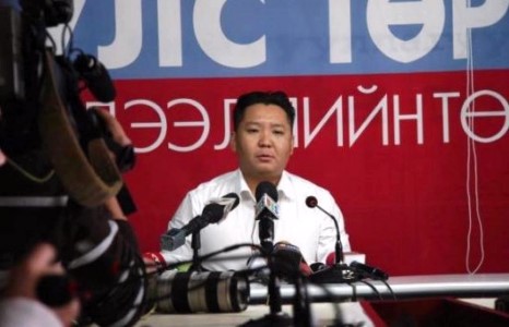 Б. Чулуудай оффшор дансныхаа талаар албан ёсны тайлбар хийлээ