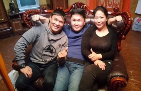 Д.Отгонжаргалын ээлжит амрагаар Уулчин Г.Өсөхбаяр тодорсон уу 