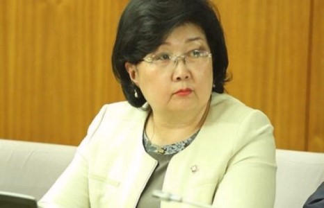 Р.Бурмаа сайдын буртагтай үйлдэл 