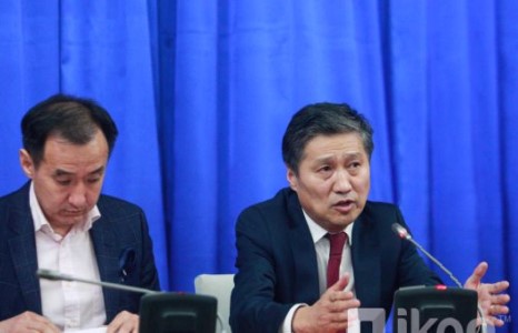 Сү.Батболд: Оффшор компани байгуулаад данс эзэмшээд байгаа юм байхгүй