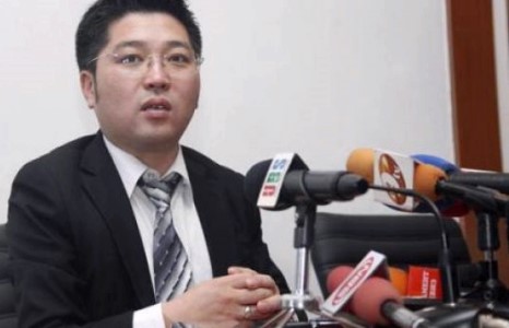 Эр хүн зүрхэндээ уйлахаа больсон дог шүү 