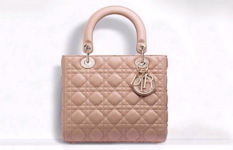 Хэзээ ч моодноос гарахгүй 10 цүнх