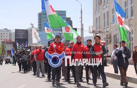 Н.Энхбаярын “цэргүүд”