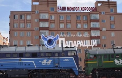 Иргэн Ж: Галт тэрэг хурдаа саасан ч зогсож чадалгүй ирээд дайрчихсан