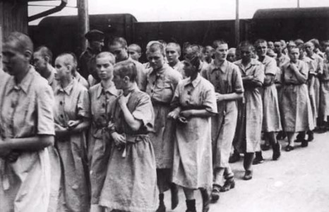 Еврейн хорих лагерт ажиллаж байсан эмэгтэйн аймшигт тэмдэглэл