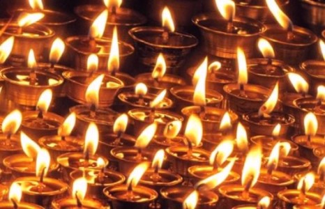 Маргааш Бурхан багшийн их дүйчин өдөр тохионо