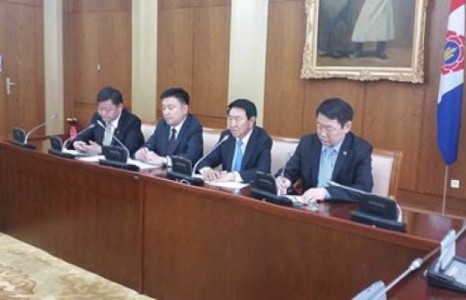 1072 ХУВЬЦААГ САЯ ТӨГРӨГӨӨР ХУДАЛДАН АВАХ АСУУДЛЫГ ЗГ-Т ХҮРГҮҮЛЛЭЭ