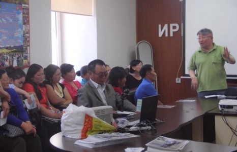 С.Дэмбэрэл Налайх дүүрэгт иргэд сонгогчидтойгоо биечлэн уулзав