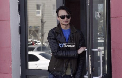 Охидын шүтээн завгүй явна