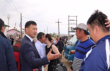 А.Сүхбатын уулзалтад иргэд идэвхитэй оролцож байна