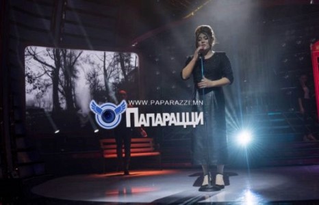 Амархүү юу Адель уу 