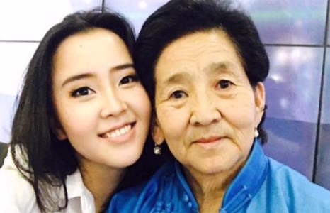 Би мэргэжлийн жүжүигчин биш ч этгээд дүр бүтээхийг хүсдэг