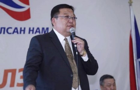 “Шийдлийн баг”-ийнханд ахмадууд “ам сайтай”  байна