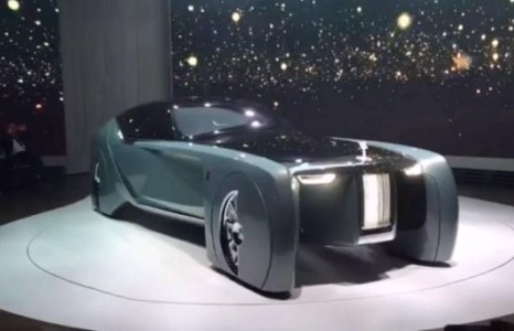 “Rolls-Royce” шинэ загвараа танилцууллаа