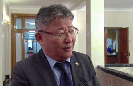 С.ДЭМБЭРЭЛ: ТӨРИЙН ҮЙЛЧИЛГЭЭ ИРГЭДЭД ДАРАМТ ҮҮСГЭЖ, ХОХИРООХ ЁСГҮЙ