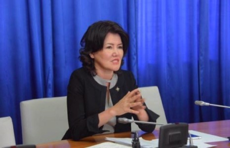 Л.Эрдэнэчимэгээс сонгогчид нь толгойтын замаа нэхсэн үү