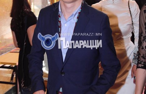 Аавуудынхаа нөхөрлөл, уран бүтээлийг үргэлжлүүлэгсэд 