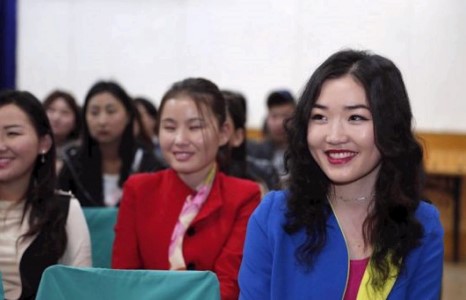 Орлоготой оюутан хөтөлбөр хэрэгжүүлнэ