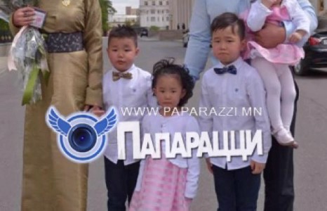 Н.Түвшинбаяр аваргын гэргий “Алдарт эх” болов