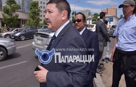 Ц.Шинэбаяр даагаа нэхэж чадах уу 