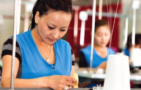 Ардын намын үед ажлын байр баталгаатай