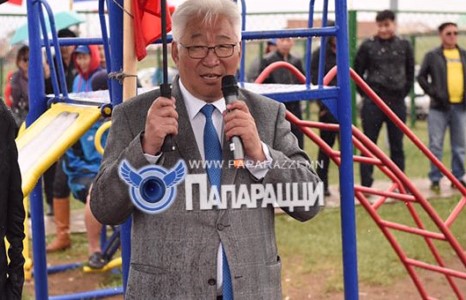  Хотын дарга С.Дэмбэрэл гишүүнийг дэмжихийг уриаллаа 