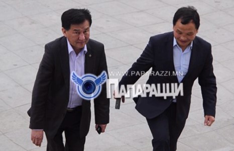 Ц.Даваасүрэнгийн долоо хэмжиж найм огтолсон сонголт 