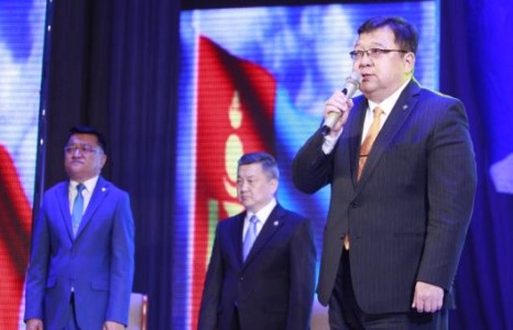 С.Эрдэнэ: “Шийдлийн баг” дүүргийнхээ хөгжлийн төлөө ажиллана