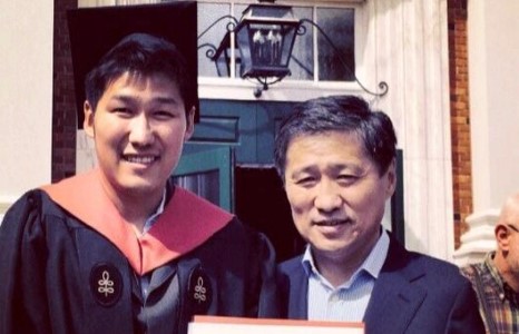 Emart-ийг эх орондоо авчирсан Сү.Батболдын хүү Б.Баттүшигийн талаарх 10 баримт