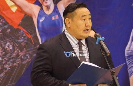 Д.Дагвадорж: Гундах үе байхад мандах үе ирнэ, Женко ахаа 