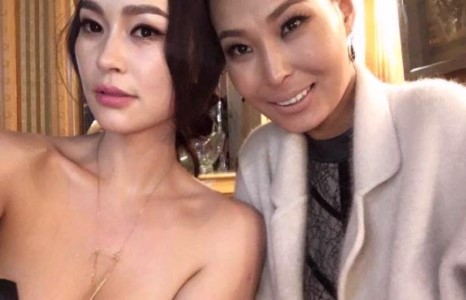 Цэцэг, Алдармаа нар “Хөөрхөн шулам”-ууд уу?  