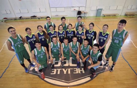 Мэргэжлийн тамирчдыг “намнав”