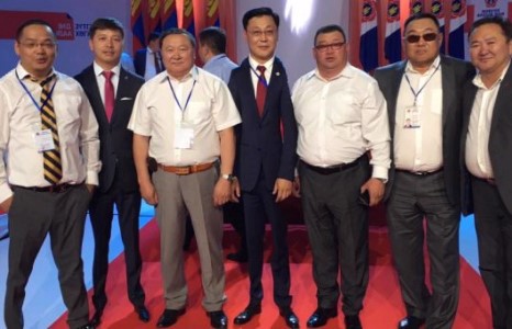 Монгол Улсын 29 дэх Ерөнхий сайдад дэмжигдсэн Ж.Эрдэнэбат гэж хэн бэ