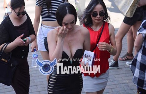 Б.Цэцэгийн нүд булаам гоёл 