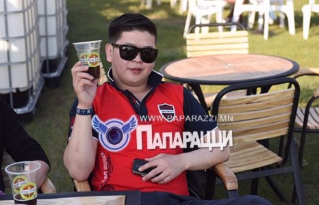 Б.Сэрдамбын амралт үргэлжилж байна 