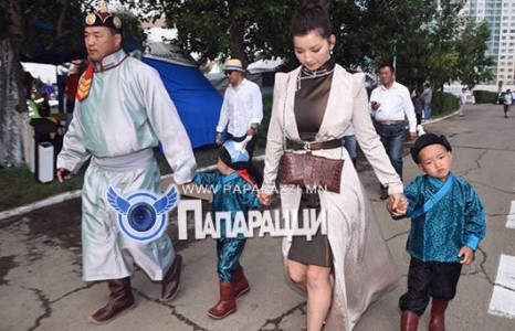 А.Сүхбат гишүүн Н.Гарамхандтайгаа төв асарт тухаллаа 