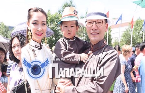 Дуучин Бэки, мисс Х.Бадамгэрэл нарын даруухан наадам 