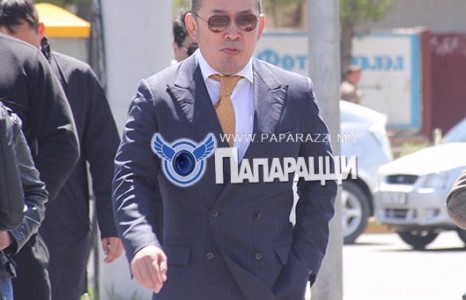 Х.Баттулга Бразилаас буцаж ирэх үү